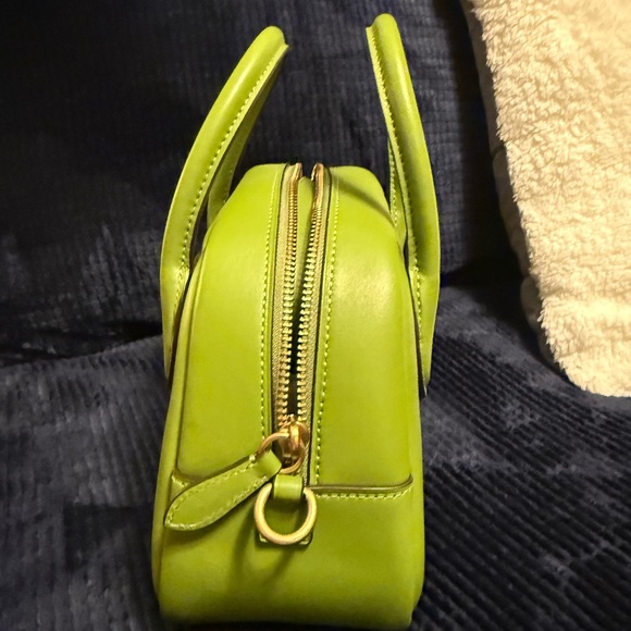 NWT Coach Lime Green Women's Bowling Bag - Picture 3 of 5